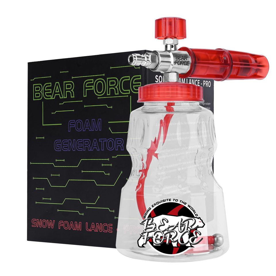 BEAR FORCE SS Foam Cannon — 1 litre transparent tank with a chrome stainless steel valve manifold, red soap regulation dial and adjustable spray nozzle, photographed on white with its retail box behind it.